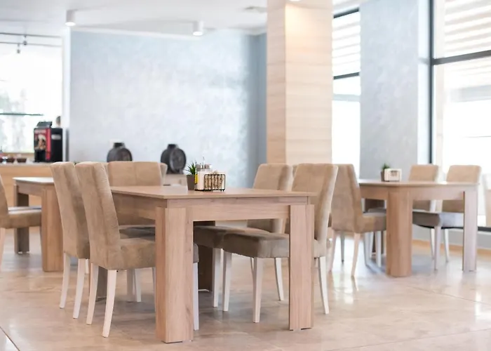 호텔 Cinema 프리모르스코