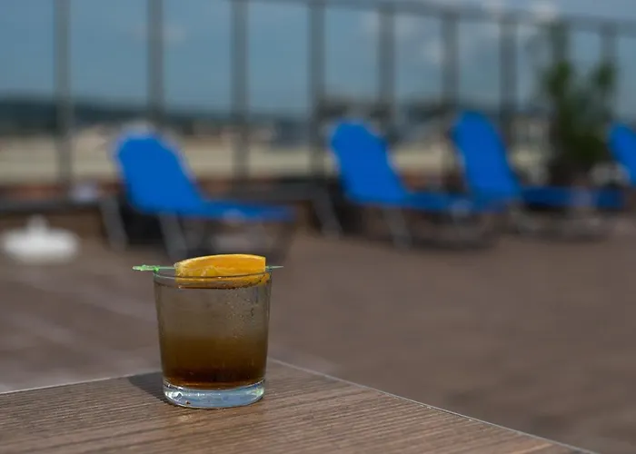 Cinema 호텔 프리모르스코